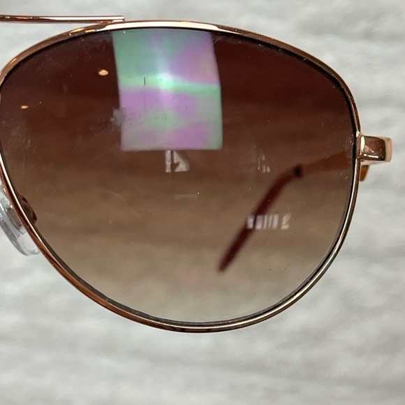 JUICY COUTURE Aviator Sunglasses with Hearts on ear piece Style 3166 - Picture 4 of 15